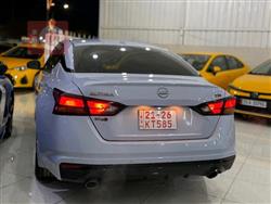 نيسان ألتيما